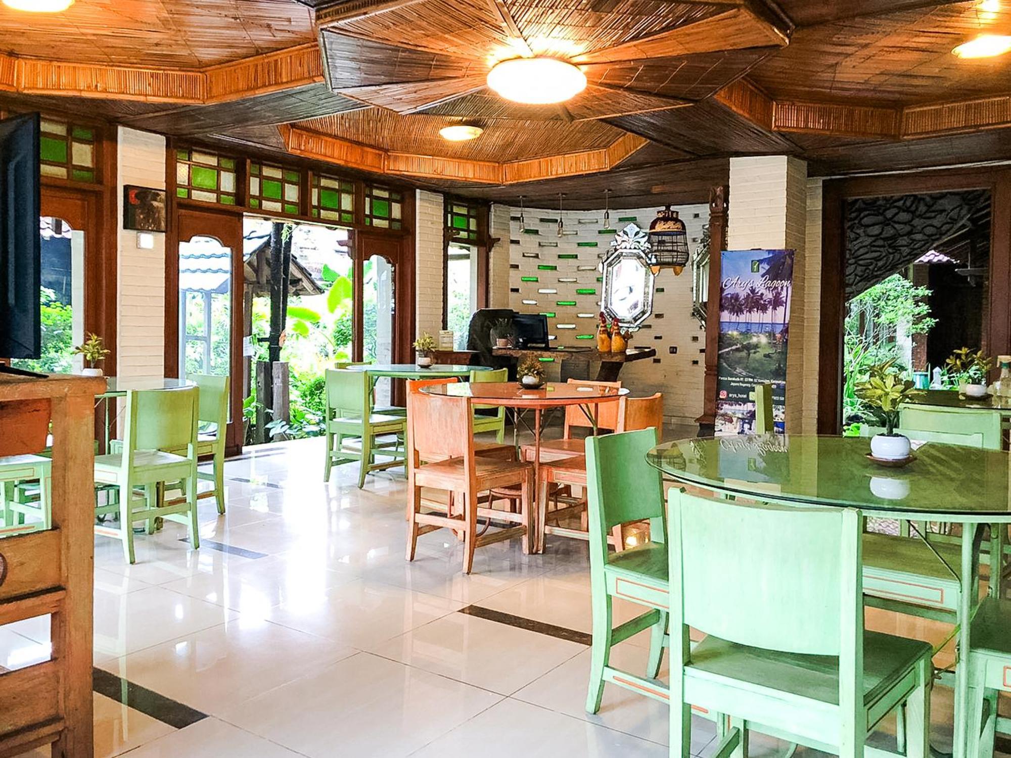 Arys Garden Hotel Yogyakarta Джокьякарта Экстерьер фото