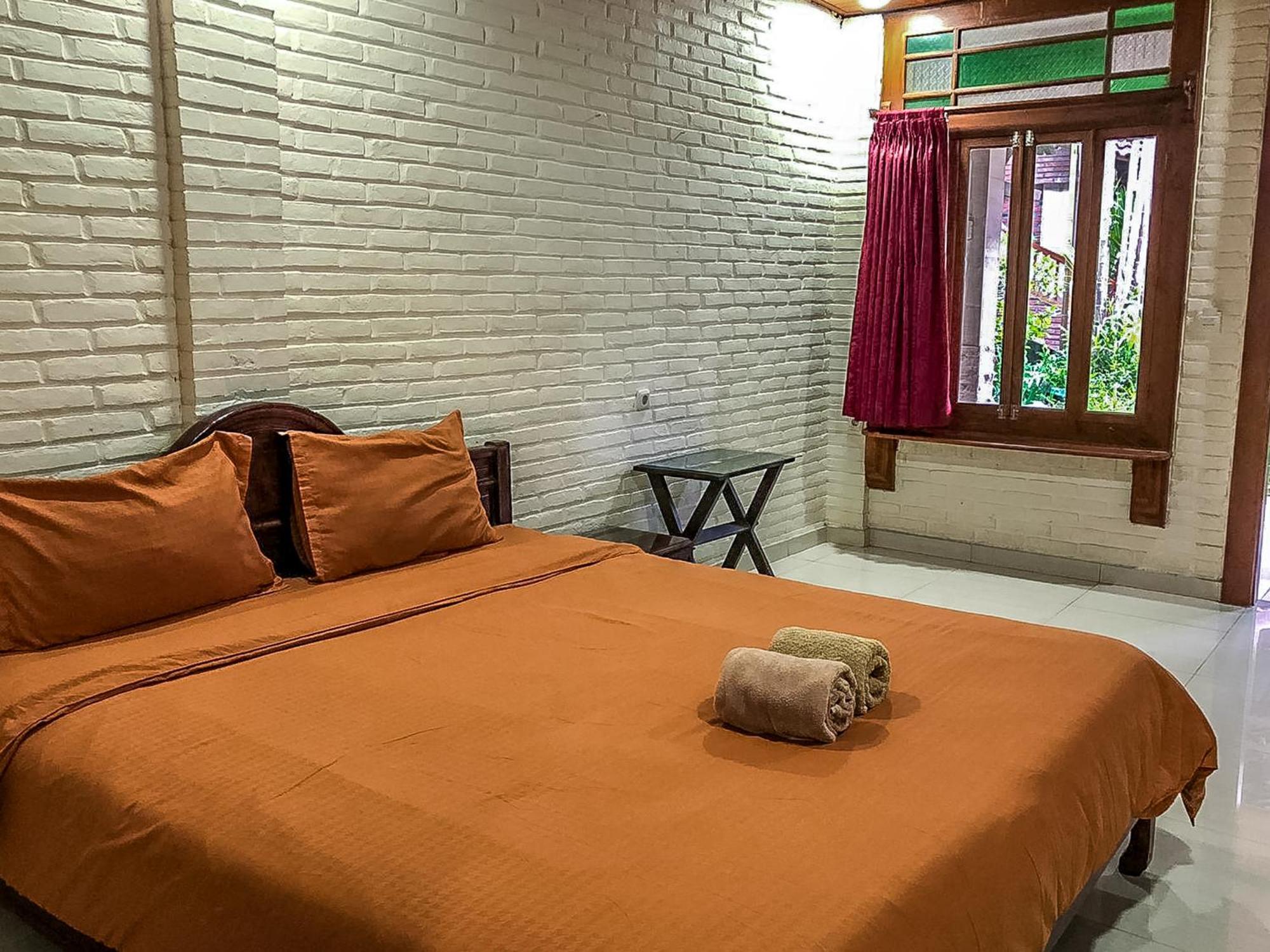Arys Garden Hotel Yogyakarta Джокьякарта Экстерьер фото