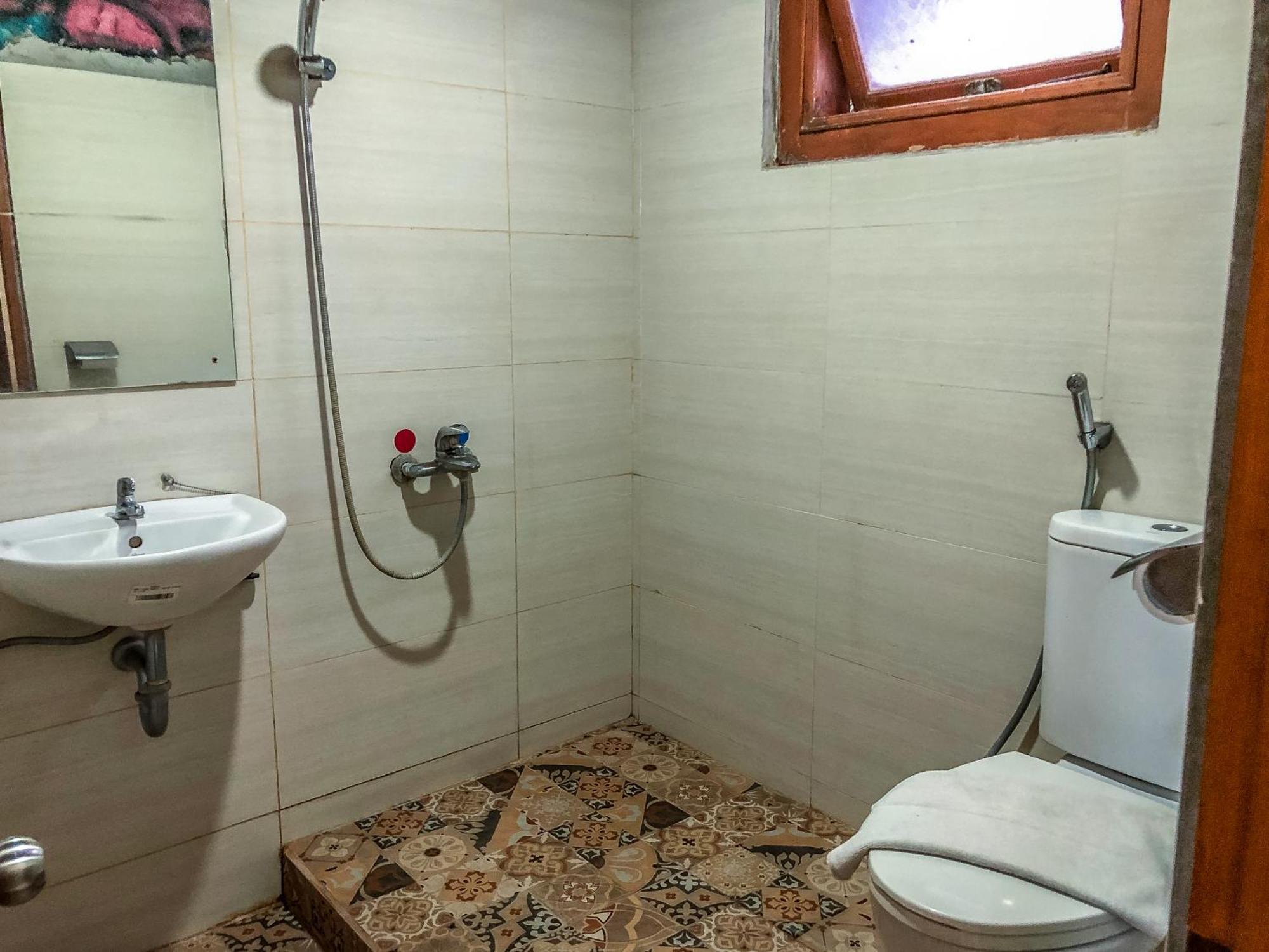 Arys Garden Hotel Yogyakarta Джокьякарта Экстерьер фото