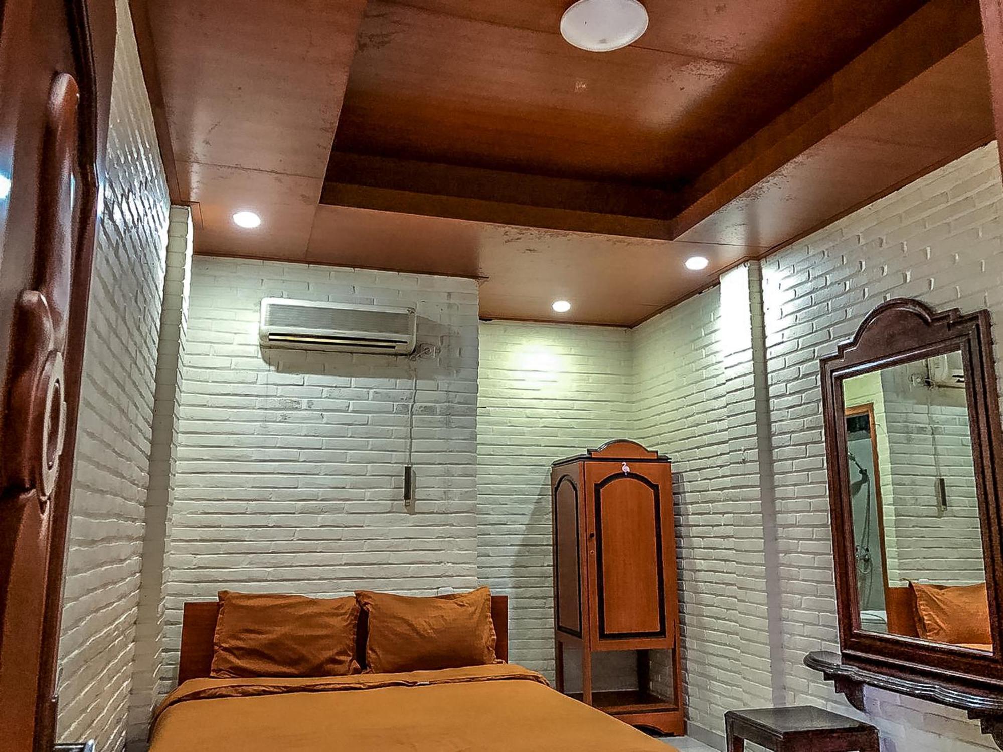 Arys Garden Hotel Yogyakarta Джокьякарта Экстерьер фото